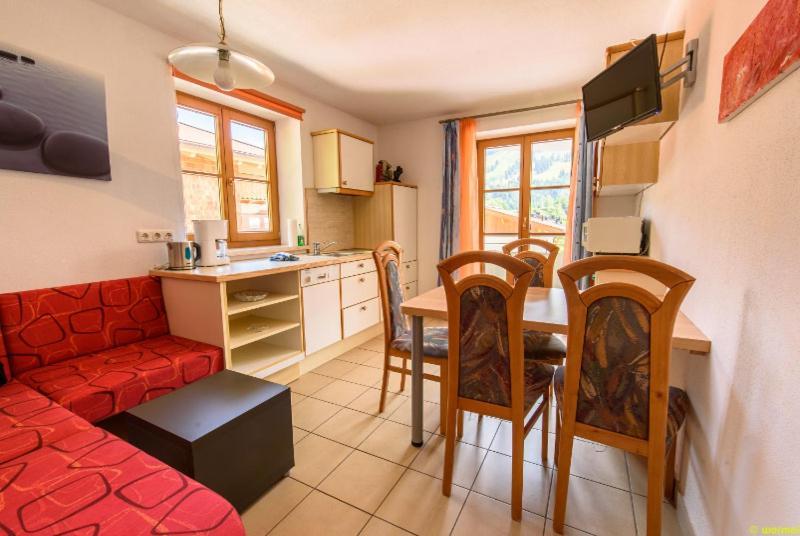 Ferienwohnung In Леоганг Экстерьер фото