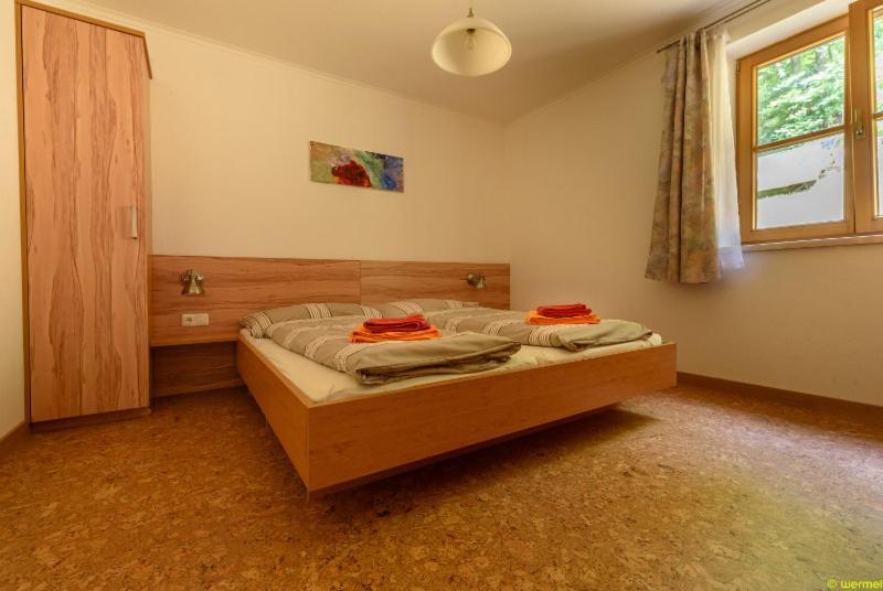 Ferienwohnung In Леоганг Экстерьер фото