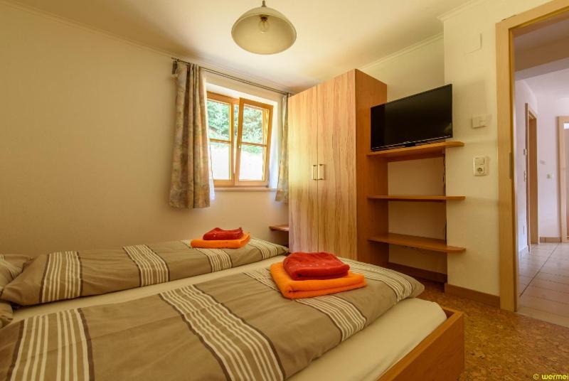 Ferienwohnung In Леоганг Экстерьер фото